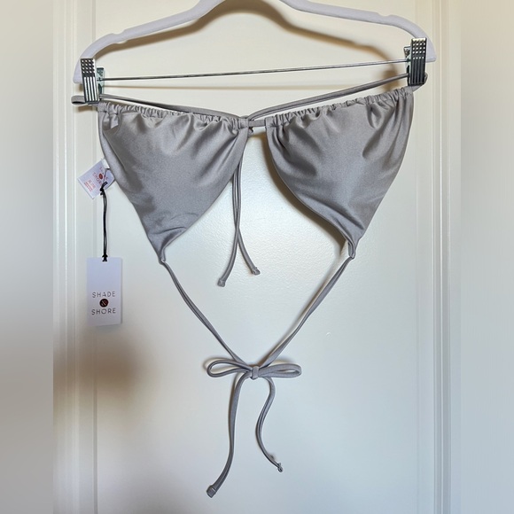 NWT Silver Triangle Bikini Top Size XL - Picture 1 of 2